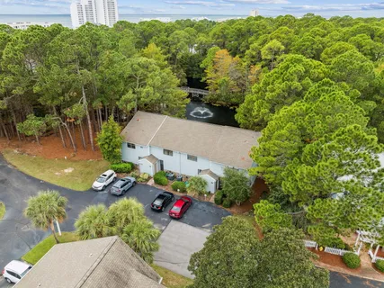 a picture of city view