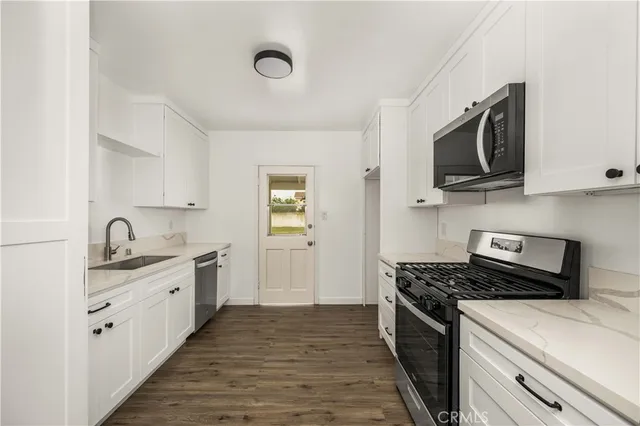 $699,000 | 6404 Indiana Avenue, Long Beach, CA 90805