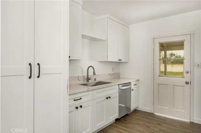 $699,000 | 6404 Indiana Avenue, Long Beach, CA 90805