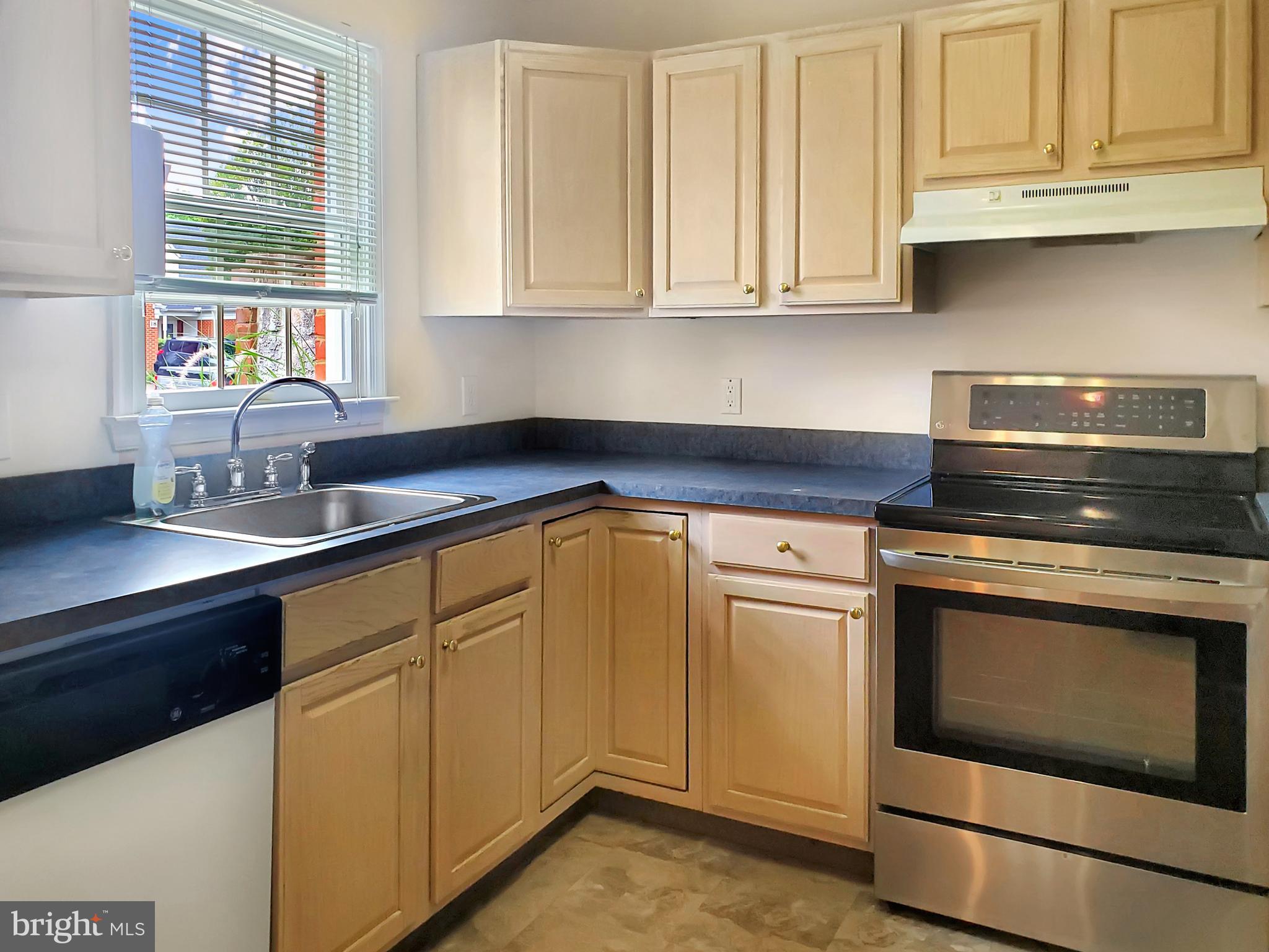 8 East Village Road, Unit 8 Newark, DE 19713 - Photo 10 of 22