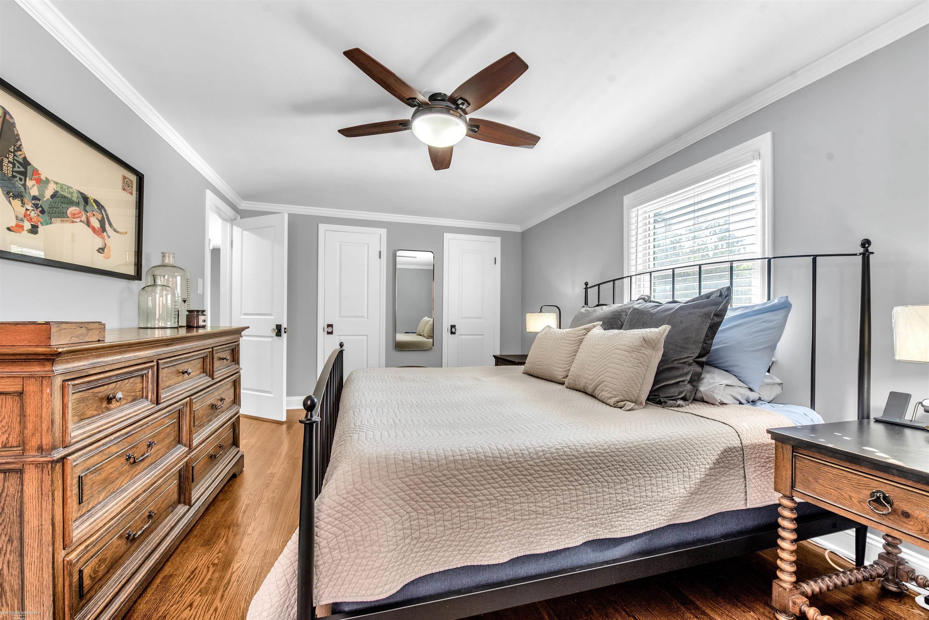 1725 Newcastle Road Grosse Pointe, MI 48236 - Photo 17 of 37 50092516-16.JPG