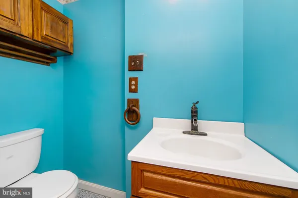 a bathroom with a sink and a toilet