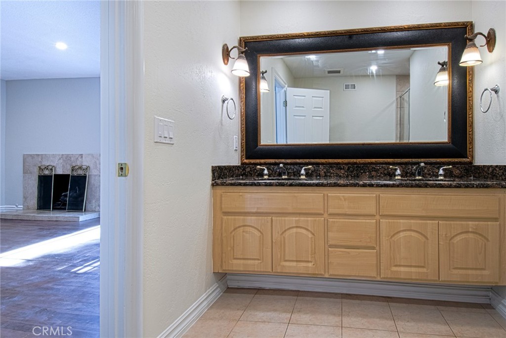 24946 Grissom Road Laguna Hills, CA 92653 - Photo 14 of 23