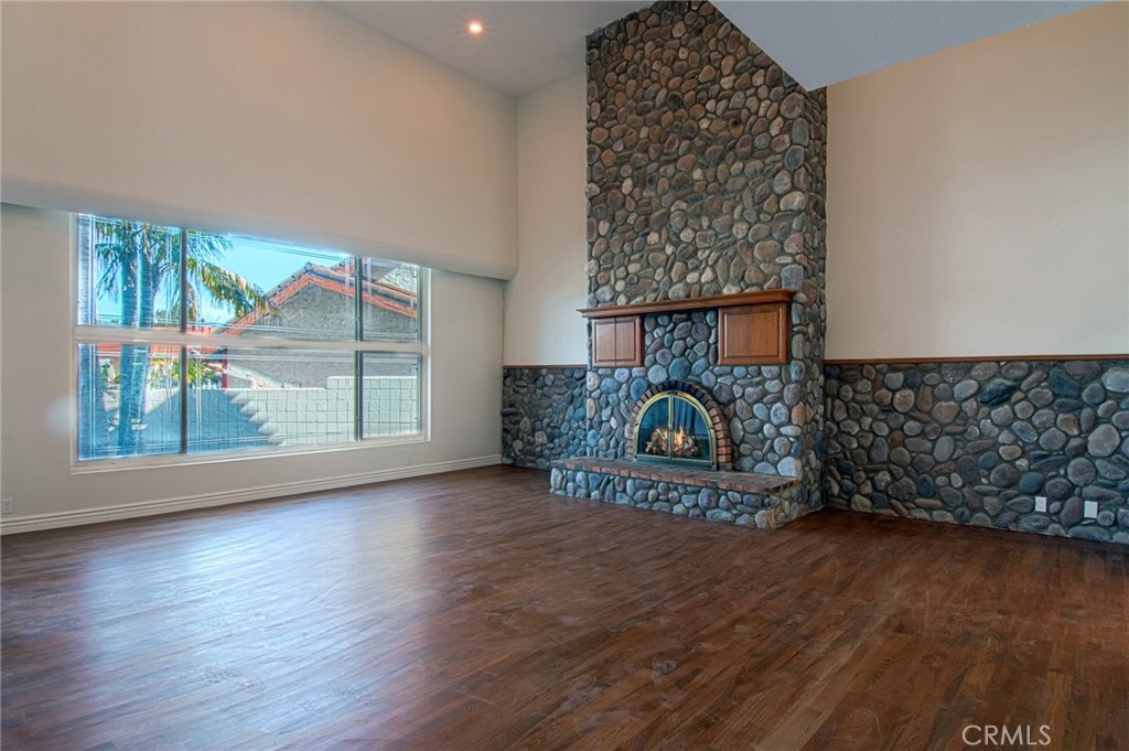 24946 Grissom Road Laguna Hills, CA 92653 - Photo 6 of 23