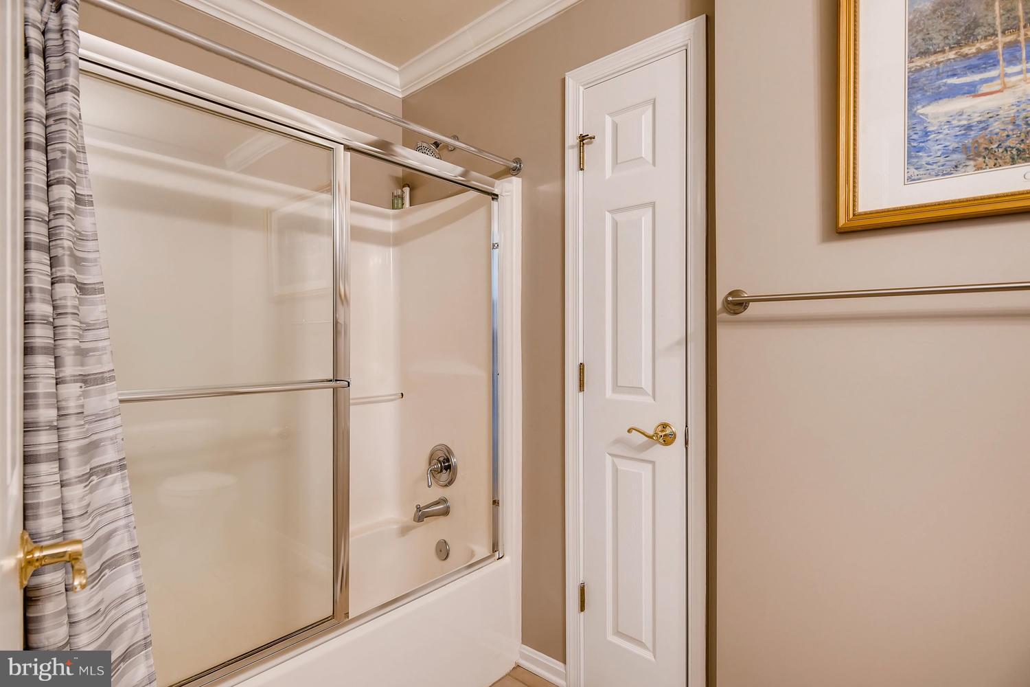 6405 Catalpa Road Fork, MD 21051 - Photo 22 of 30 Private Bedroom Bath