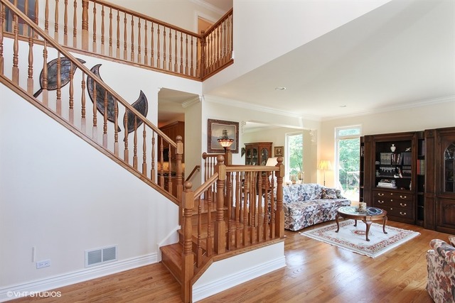 749 Endicott Road Highwood, IL 60040 - Photo 13 of 25 Gallery Image 13