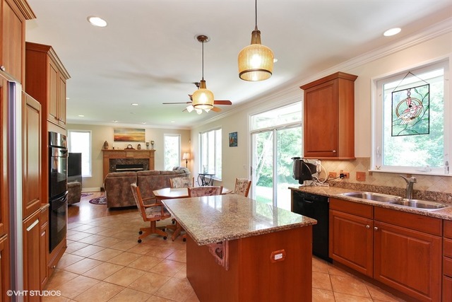 749 Endicott Road Highwood, IL 60040 - Photo 5 of 25 Gallery Image 5