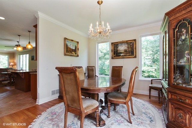 749 Endicott Road Highwood, IL 60040 - Photo 9 of 25 Gallery Image 9