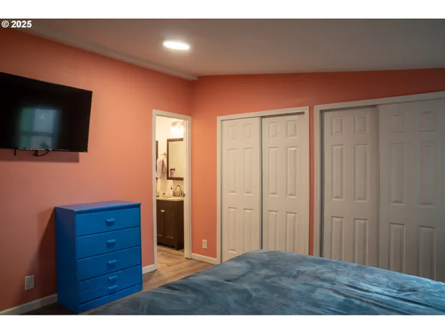 a view of room with flat screen tv