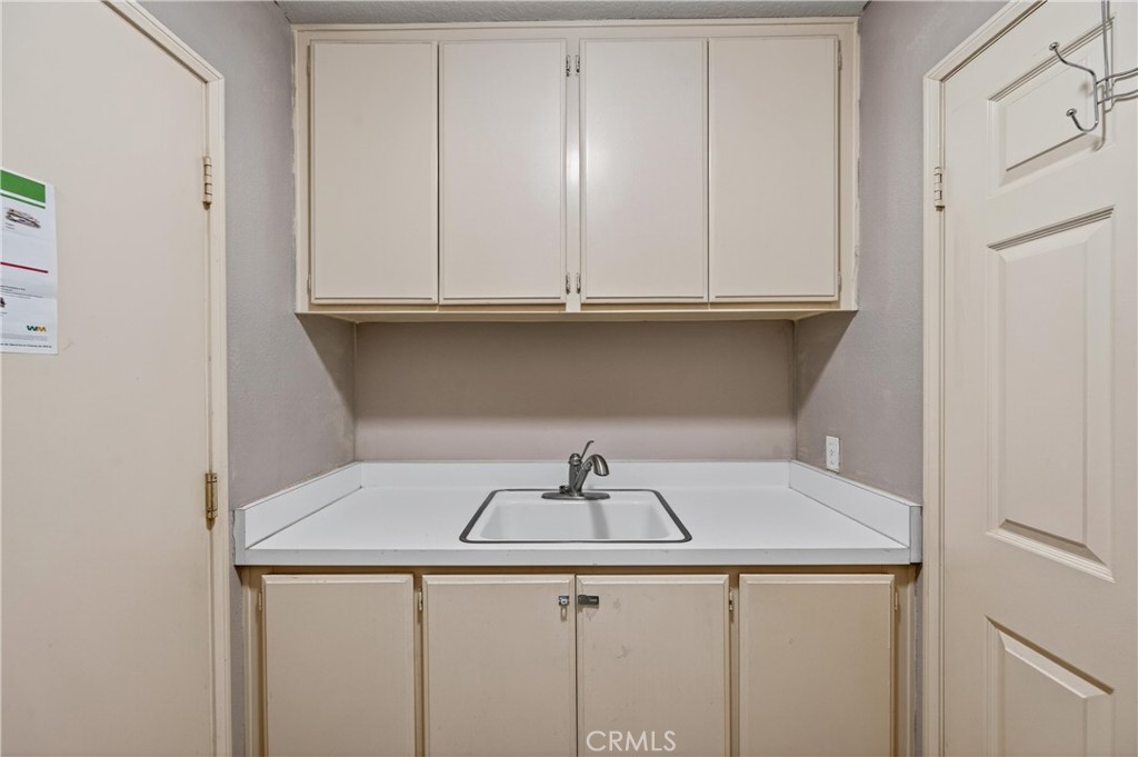 11056 Orchard View Lane Riverside, CA 92503 - Photo 21 of 50 a close view of kitchen cabinets