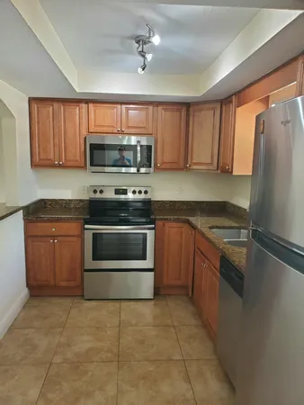 $1,500 | 4141 16th Street, Unit 109, Vero Beach, FL 32960