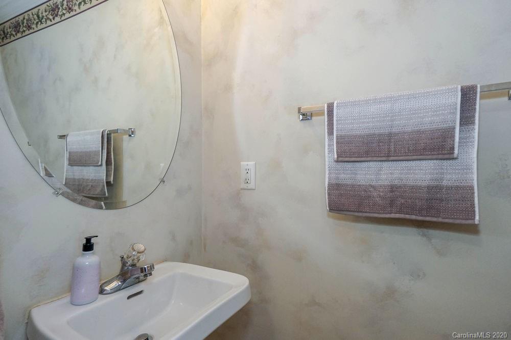 7060 Ridgeway Road Stanley, NC 28164 - Photo 38 of 48 Gallery Image 38