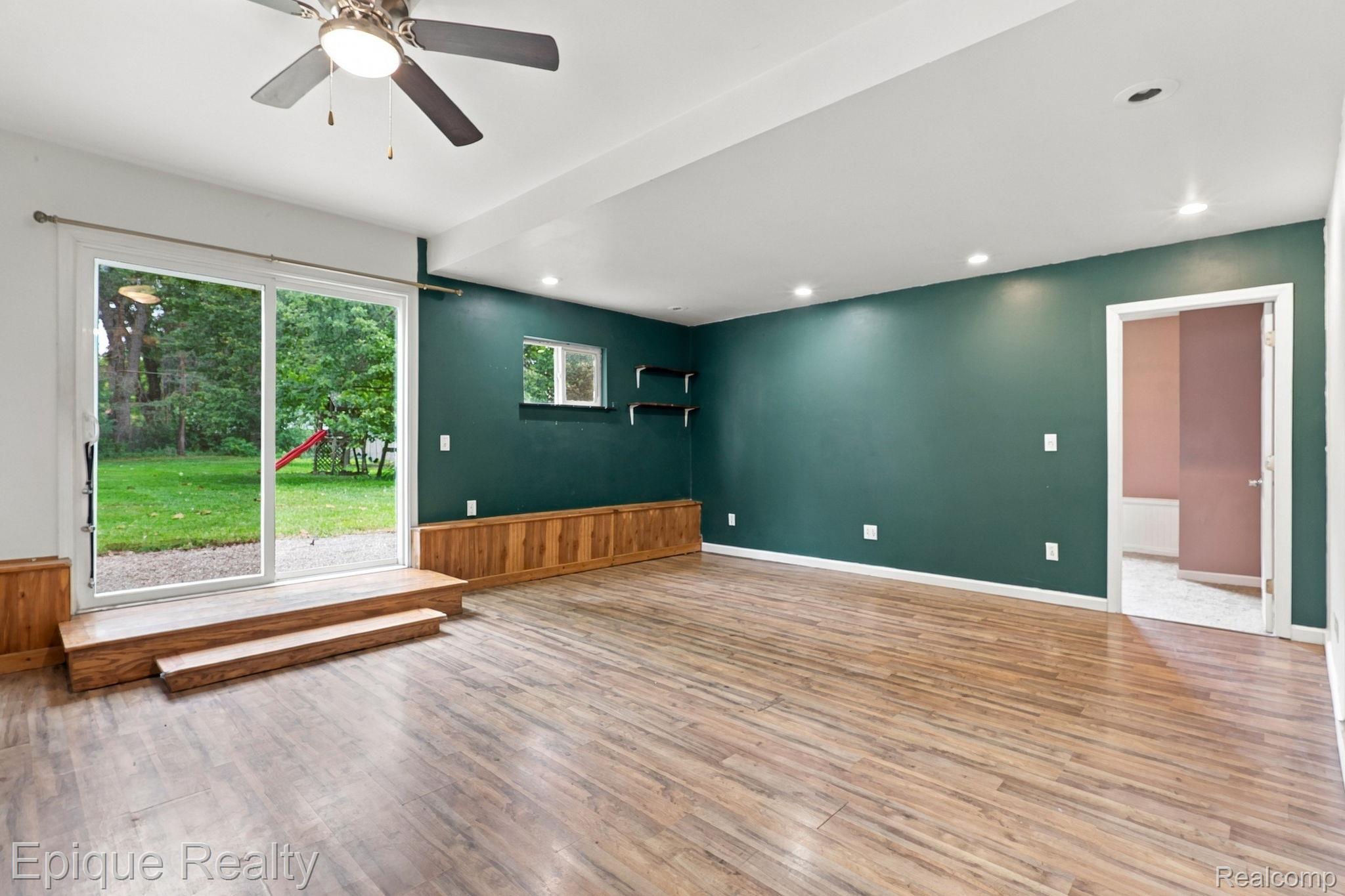3652 Norman Road Fort Gratiot, MI 48059 - Photo 18 of 25 5-web-or-mls-5Q6A3152.jpg