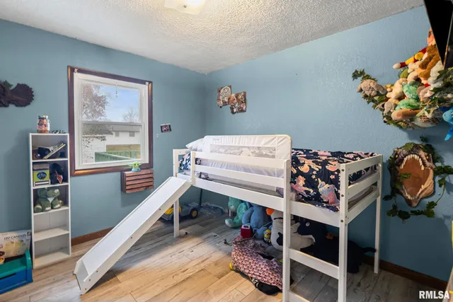 $119,900 | 103 Middleton Street, Iuka, IL 62849