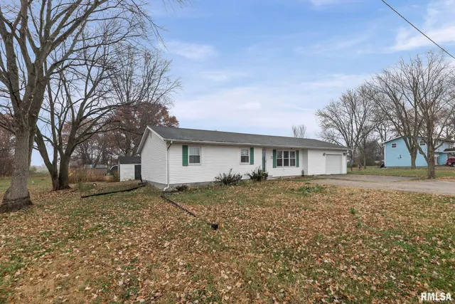 $119,900 | 103 Middleton Street, Iuka, IL 62849