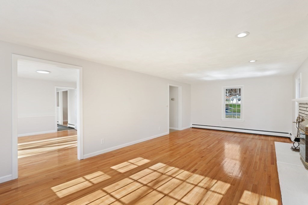 28 Duggan Road Acton, MA 01720 - Photo 17 of 42 Gallery Image 17