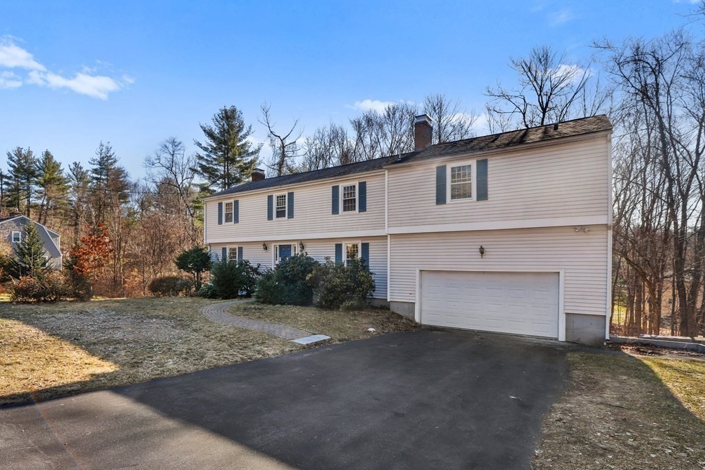28 Duggan Road Acton, MA 01720 - Photo 3 of 42 Gallery Image 3