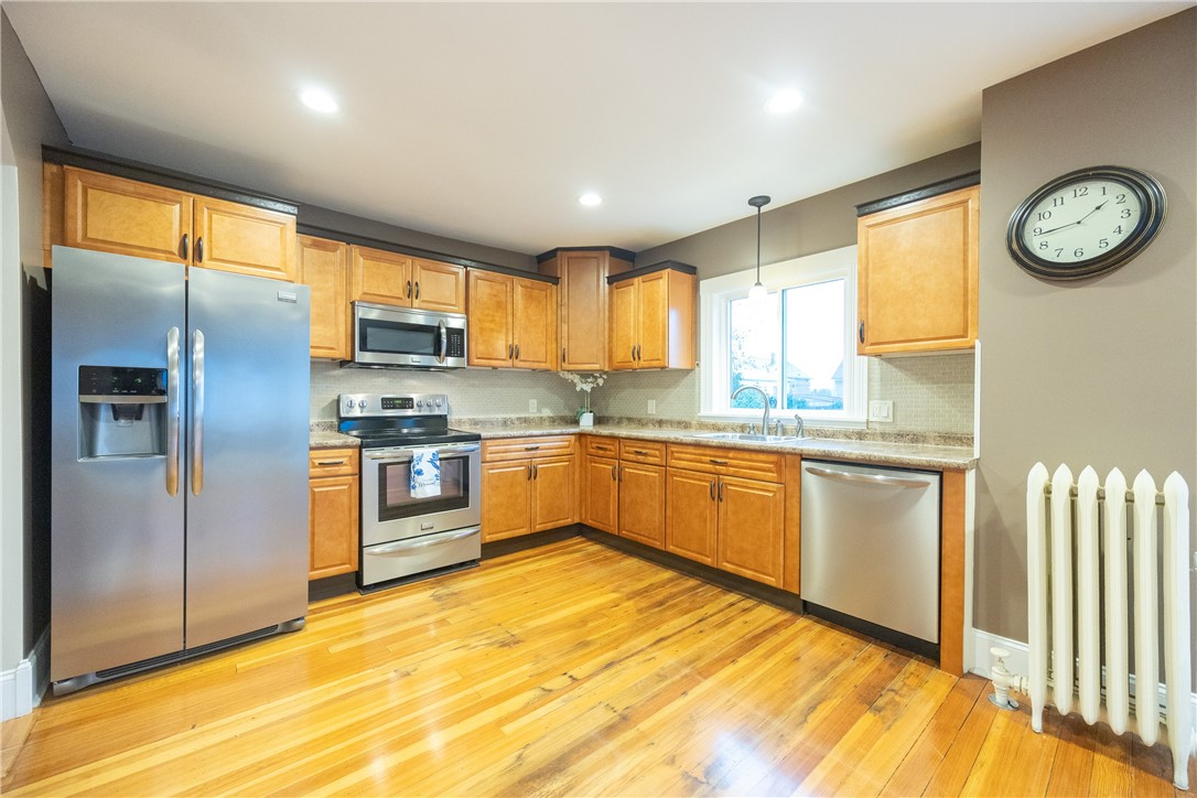 200 Woodward Avenue East Providence, RI 02914 - Photo 13 of 39