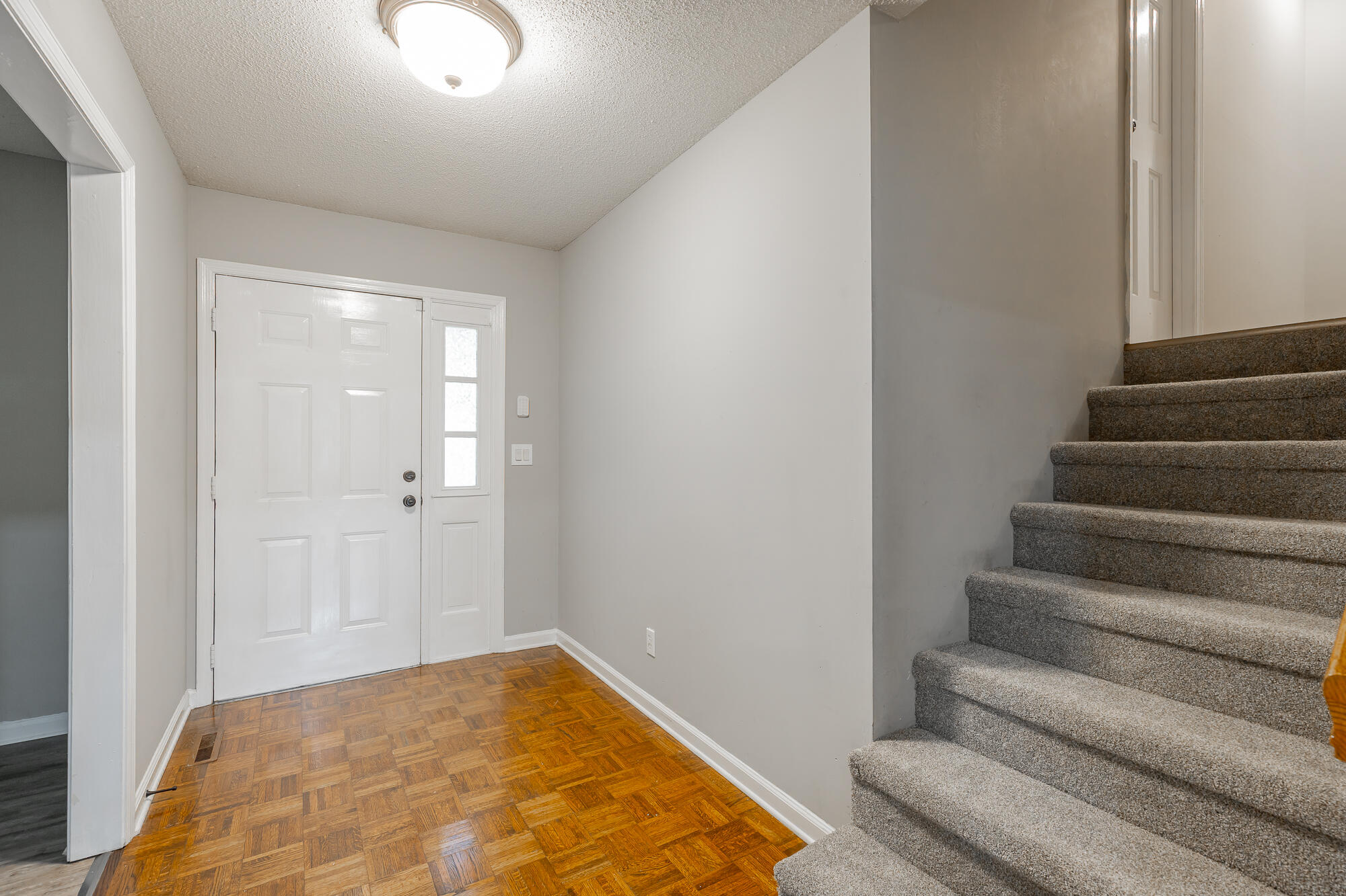 710 Hurricane Creek Road Chattanooga, TN 37421 - Photo 16 of 67 Foyer