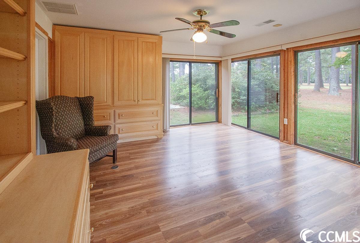 128 Berry Tree Lane Conway, SC 29526 - Photo 4 of 40 Gallery Image 4