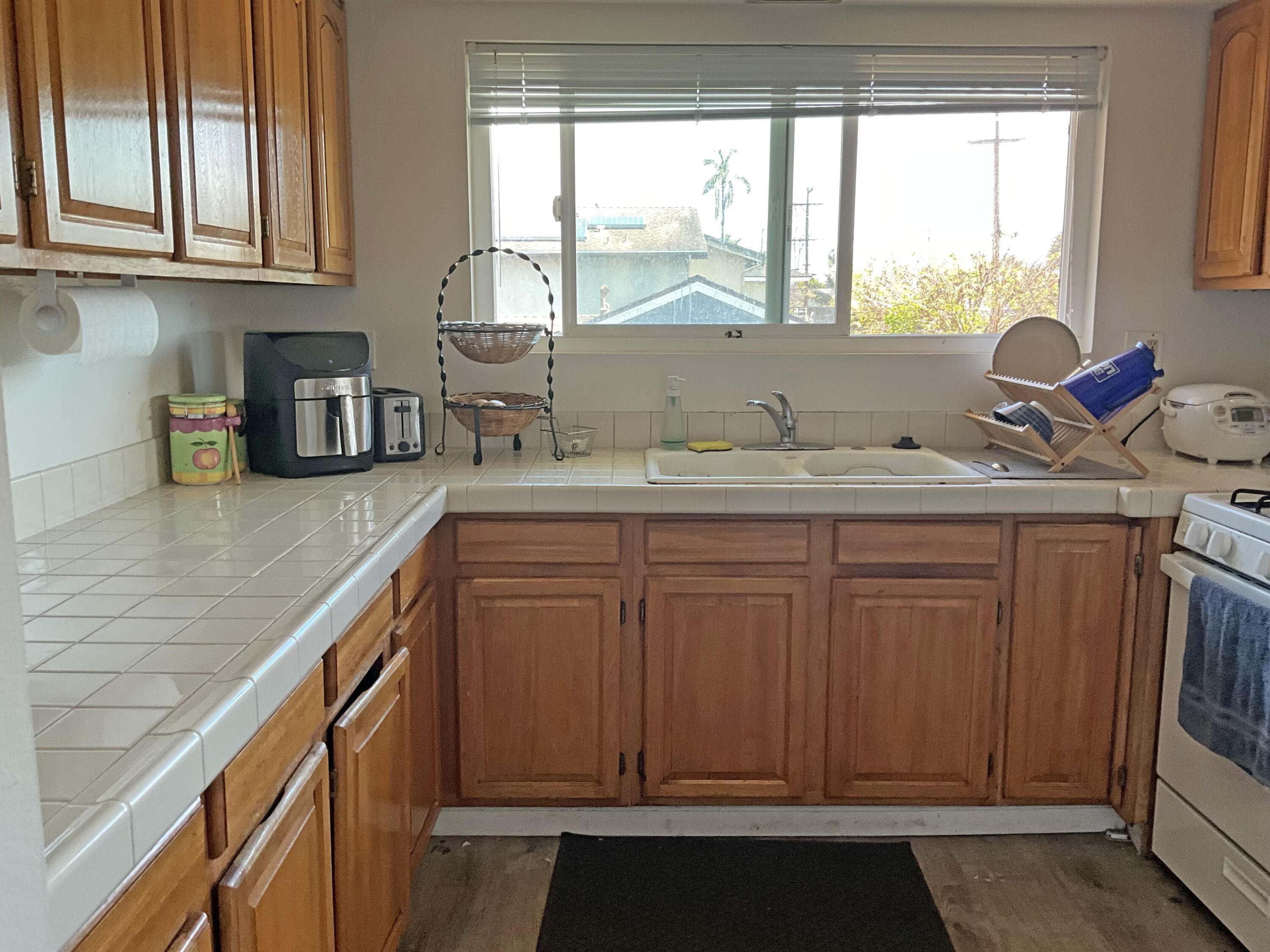 6724 Pasado Road Goleta, CA 93117 - Photo 4 of 21 IMG_0636