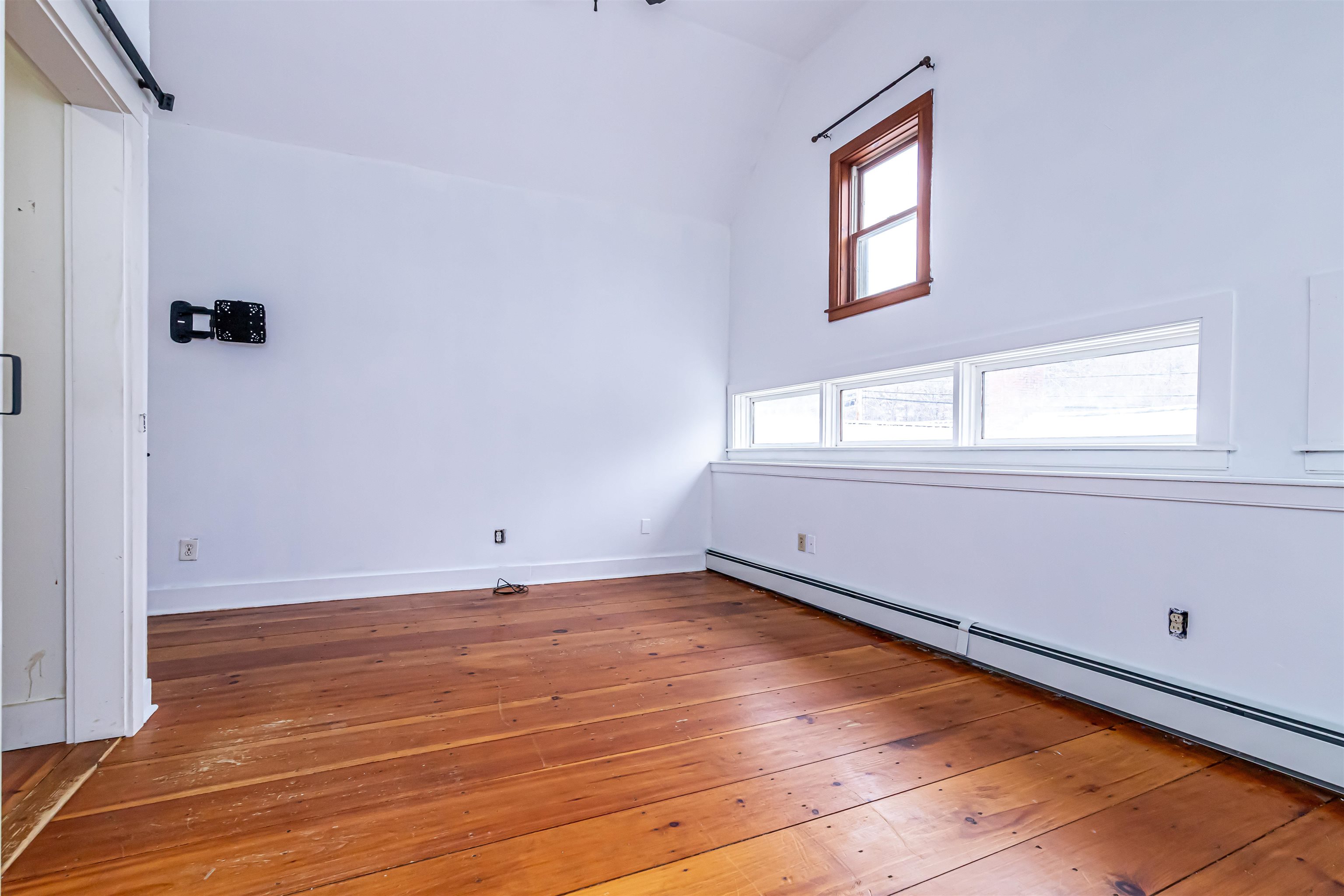 53 Newmarket Road Durham, NH 03824 - Photo 36 of 60