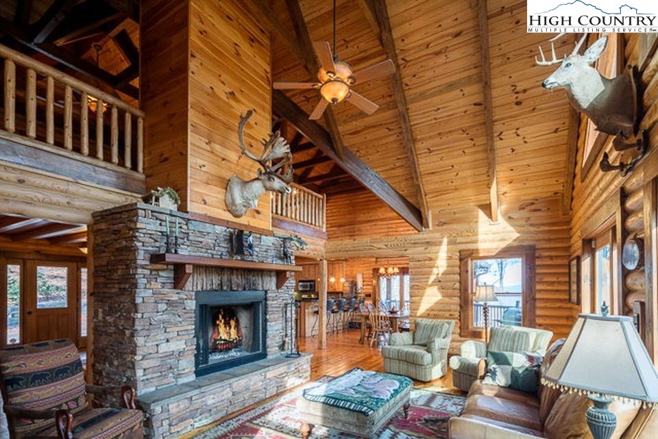 212 Lanny Lane Boone, NC 28607 - Photo 3 of 29 Gallery Image 3