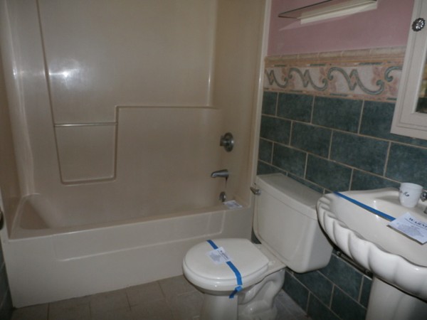 8 Indian Road Norton, MA 02766 - Photo 3 of 12 Gallery Image 3