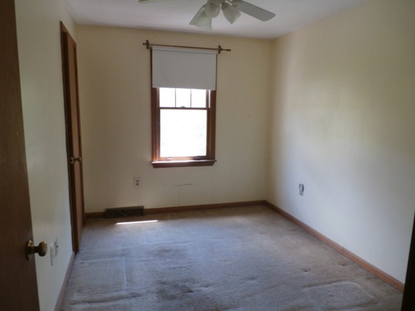 8 Indian Road Norton, MA 02766 - Photo 5 of 12 Gallery Image 5