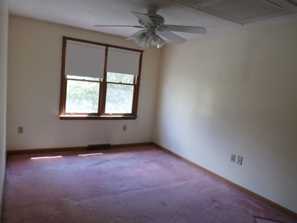 8 Indian Road Norton, MA 02766 - Photo 6 of 12 Gallery Image 6