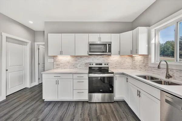 $369,000 | 1037 Park Mountain Terrace, Huddleston, VA 24104