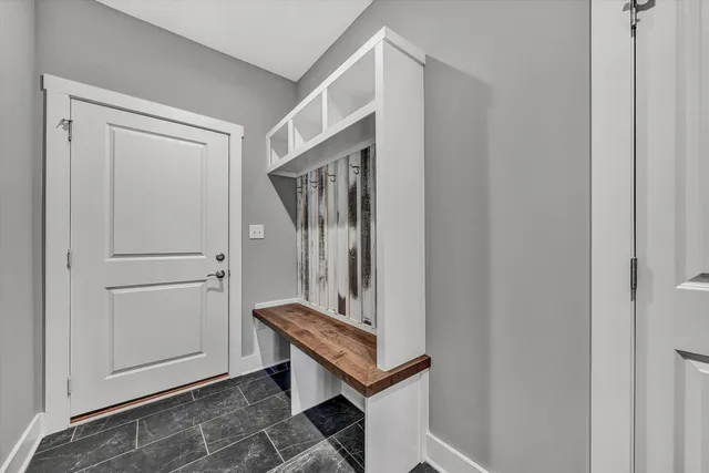 $399,000 | 1037 Park Mountain Terrace, Huddleston, VA 24104