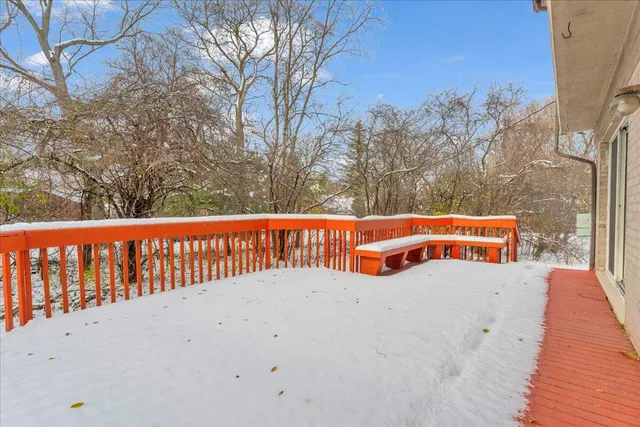 $329,000 | 27691 El Dorado Place, Lathrup Village, MI 48076