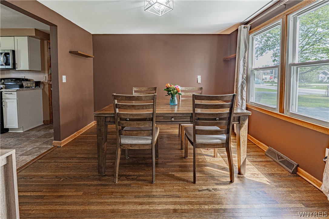 2981 Pearce Road Sanborn, NY 14132 - Photo 7 of 46 Gallery Image 7