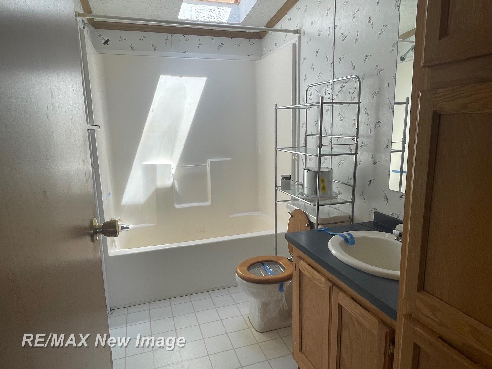 15957 West Burt Road Chesaning, MI 48616 - Photo 18 of 21 50215542-9897cb74-a57f-4361-959a-9c3637015871.JPG