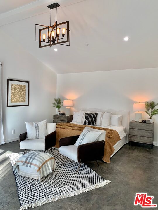 13407 Peach Hill Road Moorpark, CA 93021 - Photo 17 of 54 Gallery Image 17