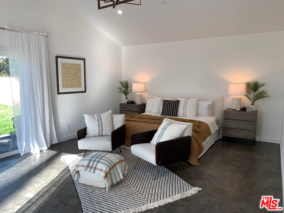 13407 Peach Hill Road Moorpark, CA 93021 - Photo 18 of 54 Gallery Image 18