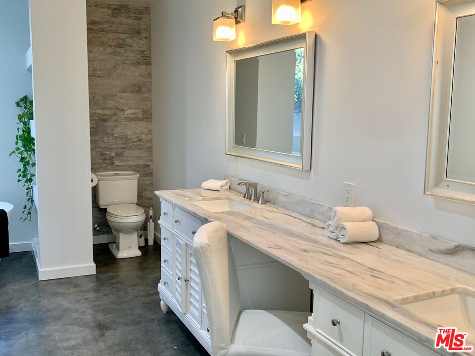 13407 Peach Hill Road Moorpark, CA 93021 - Photo 22 of 54 Gallery Image 22