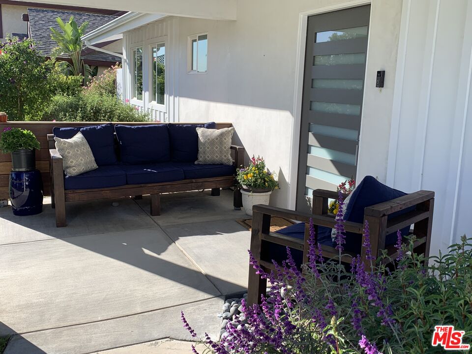 13407 Peach Hill Road Moorpark, CA 93021 - Photo 3 of 54 Gallery Image 3