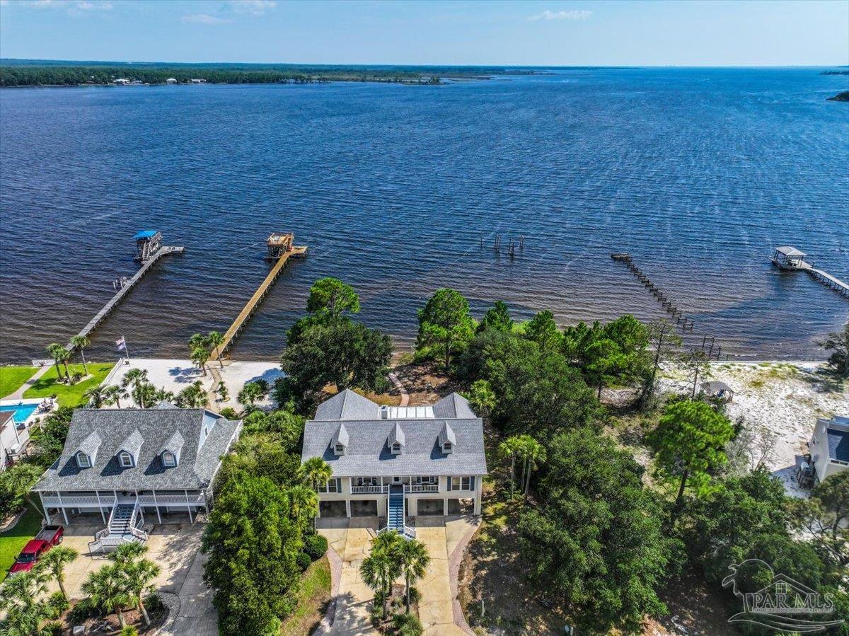 7825 Petersen Point Road Milton, FL 32583 - Photo 8 of 43 Gallery Image 8
