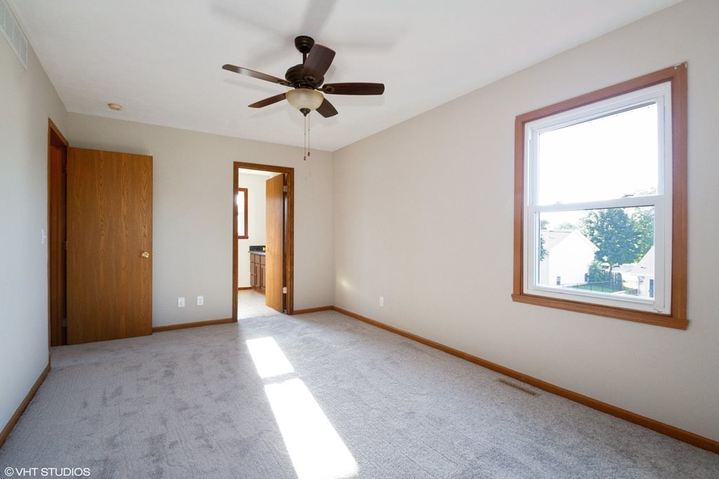 5387 Rockingham Drive Loves Park, IL 61111 - Photo 14 of 22 Gallery Image 14