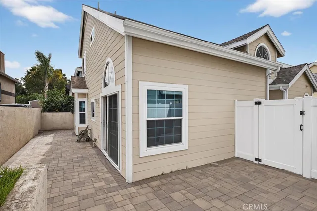 $1,050,000 | 1714 Flower Avenue, Torrance, CA 90503