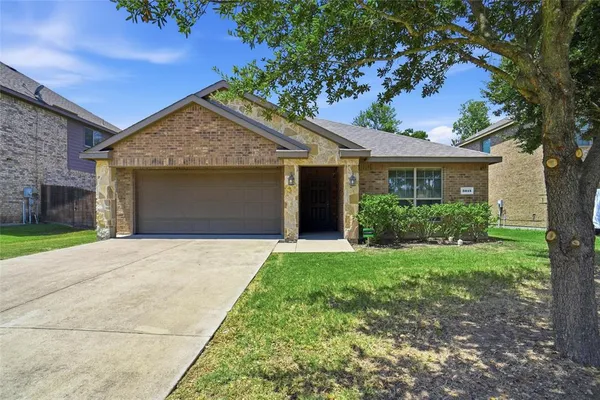 $1,950 | 3015 Briarbrook Drive, Seagoville, TX 75159