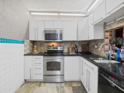 $75,000 | 2840 Somerset Drive, Unit 317M, Lauderdale Lakes, FL 33311