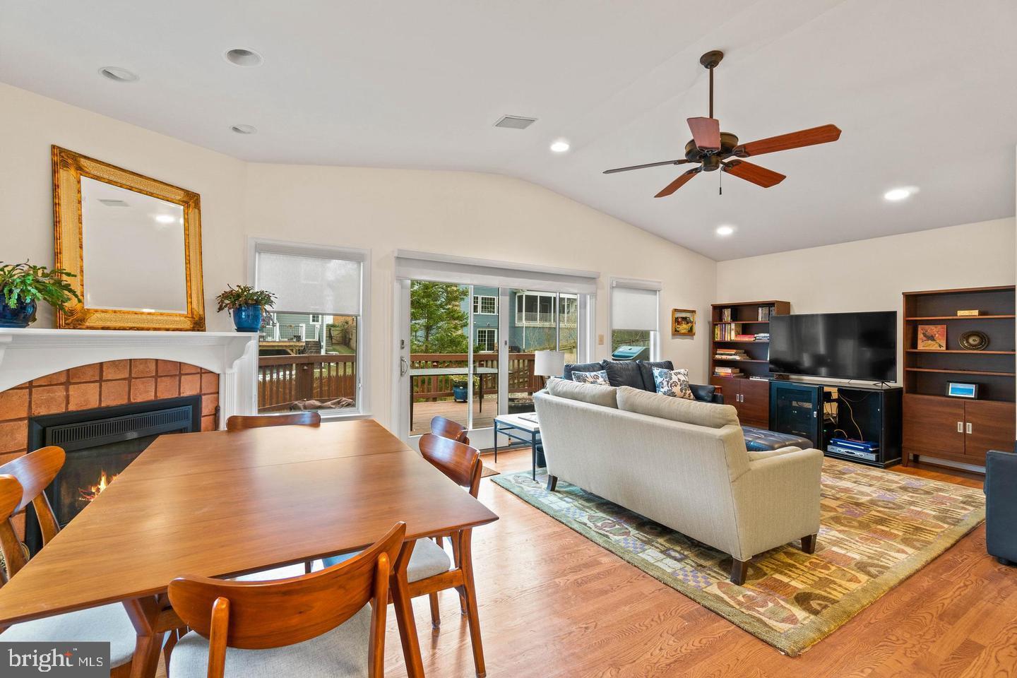 7205 Warbler Lane McLean, VA 22101 - Photo 13 of 31