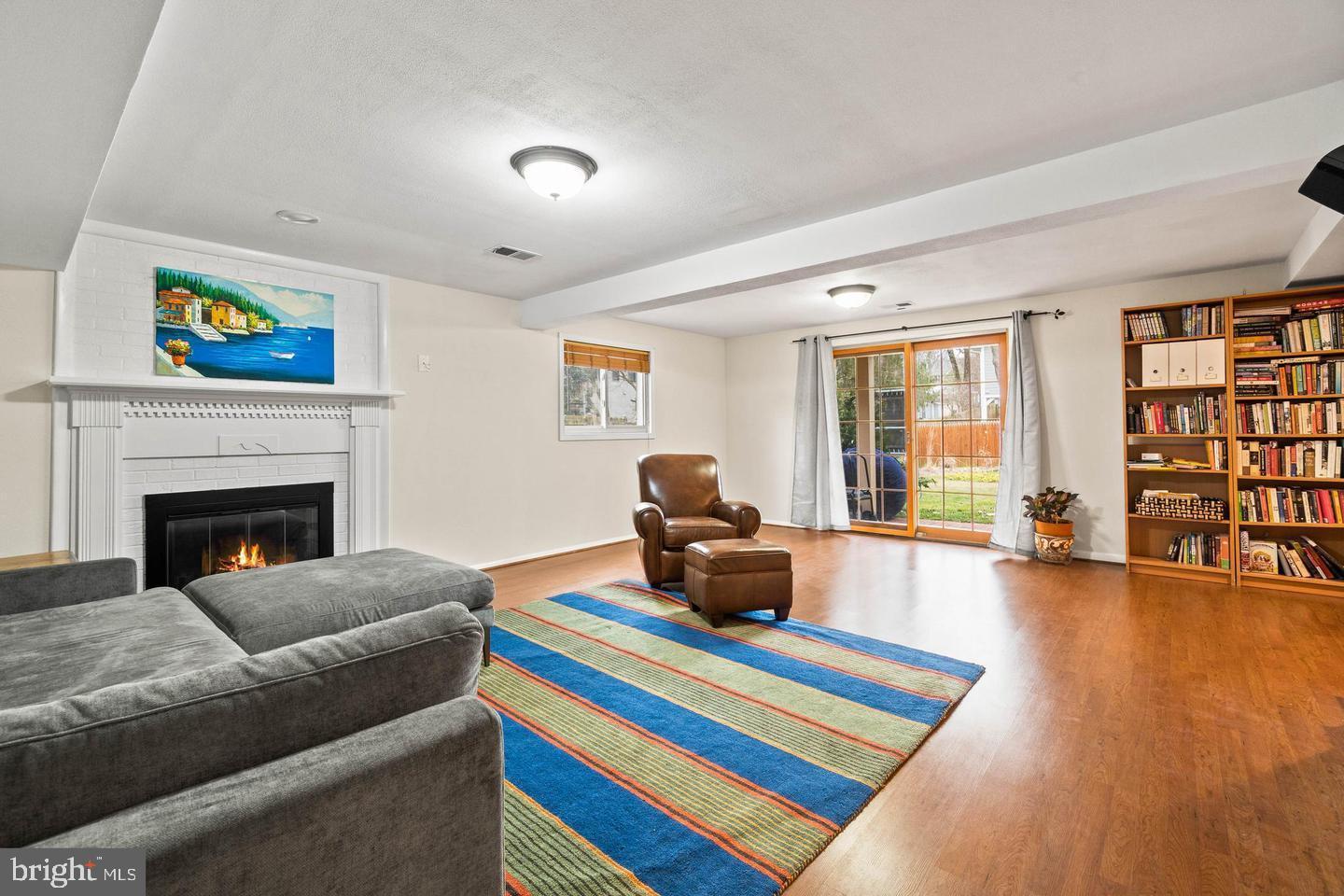 7205 Warbler Lane McLean, VA 22101 - Photo 25 of 31