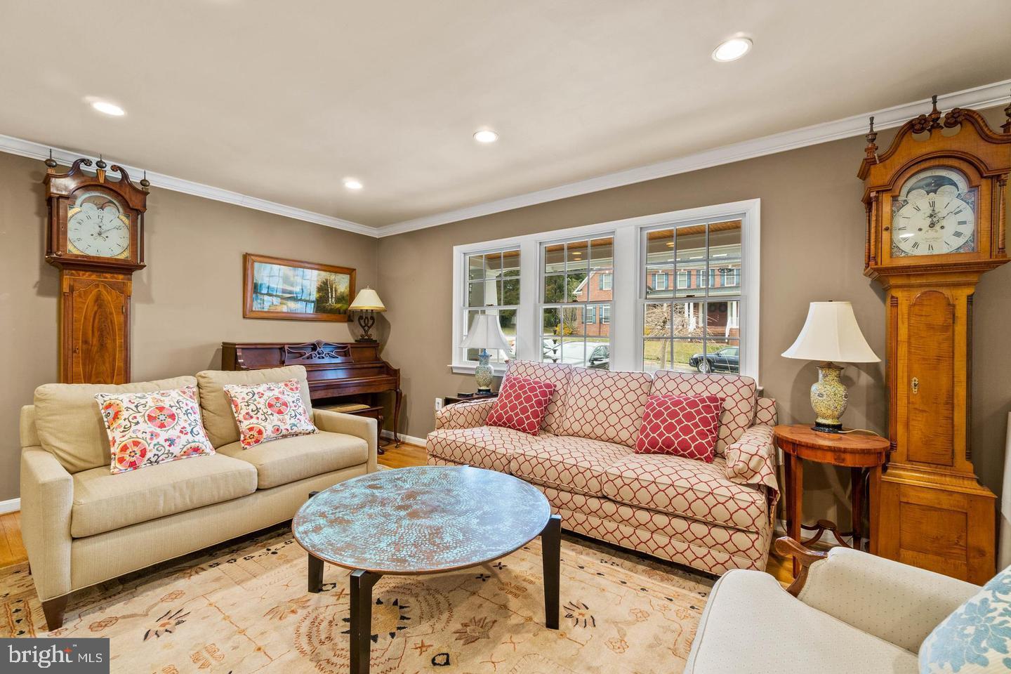 7205 Warbler Lane McLean, VA 22101 - Photo 5 of 31