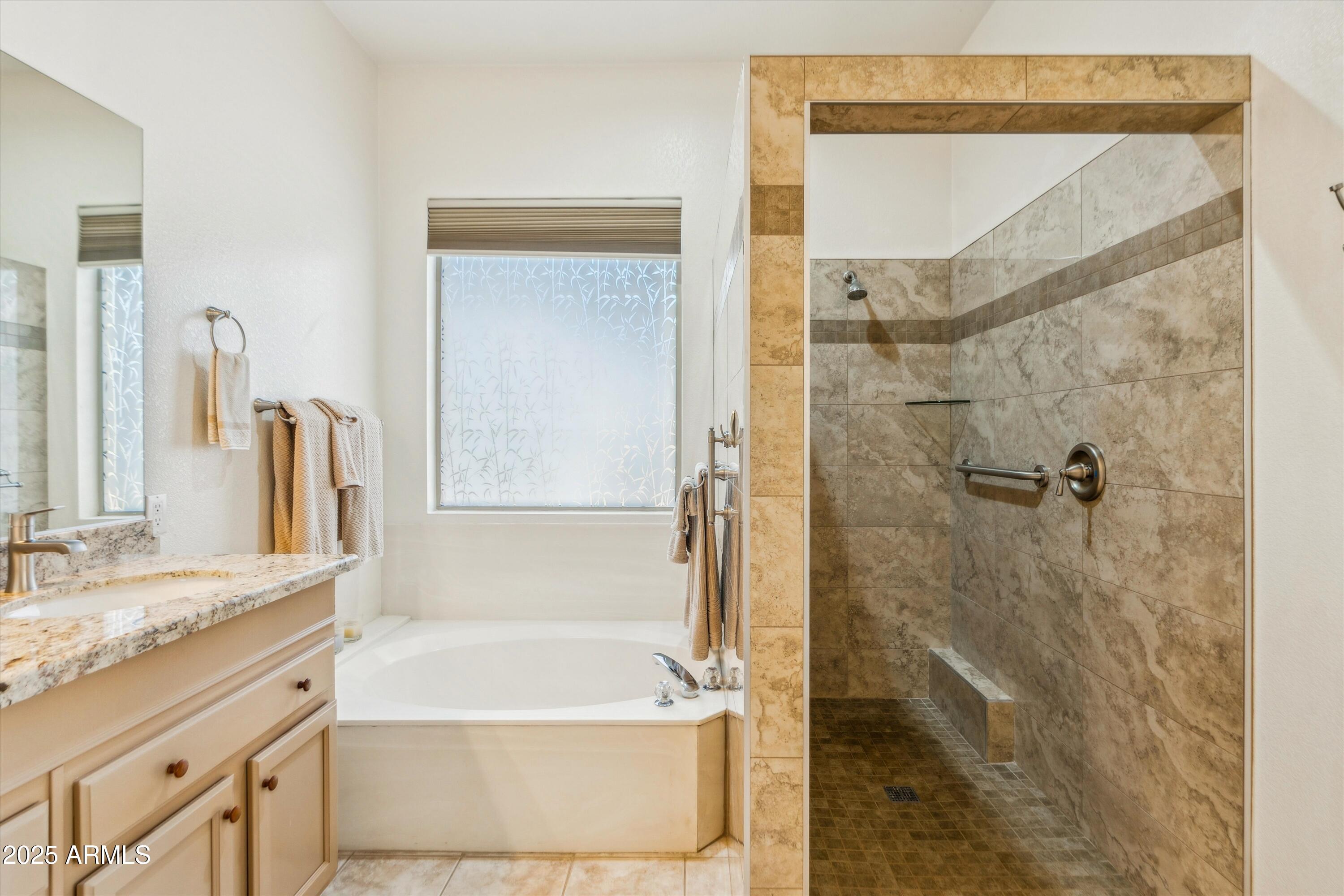 4148 East Walnut Road Gilbert, AZ 85298 - Photo 29 of 64 25-DSC06721