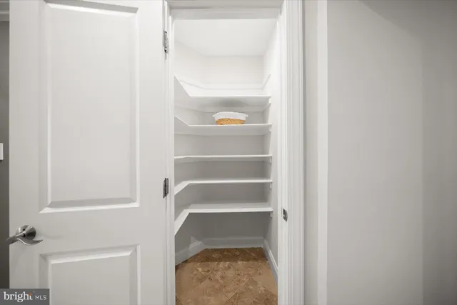 $1,625,000 | 2525 North Florida Street, Arlington, VA 22207