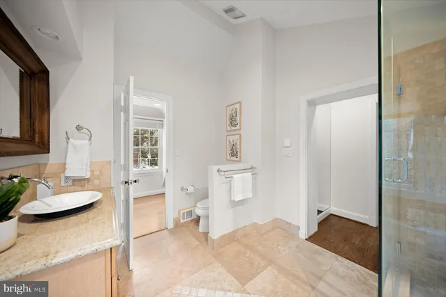 $1,625,000 | 2525 North Florida Street, Arlington, VA 22207